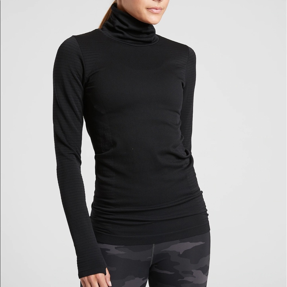 Athleta top